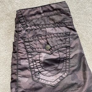 True religion men’s bathing suit size 30 camo